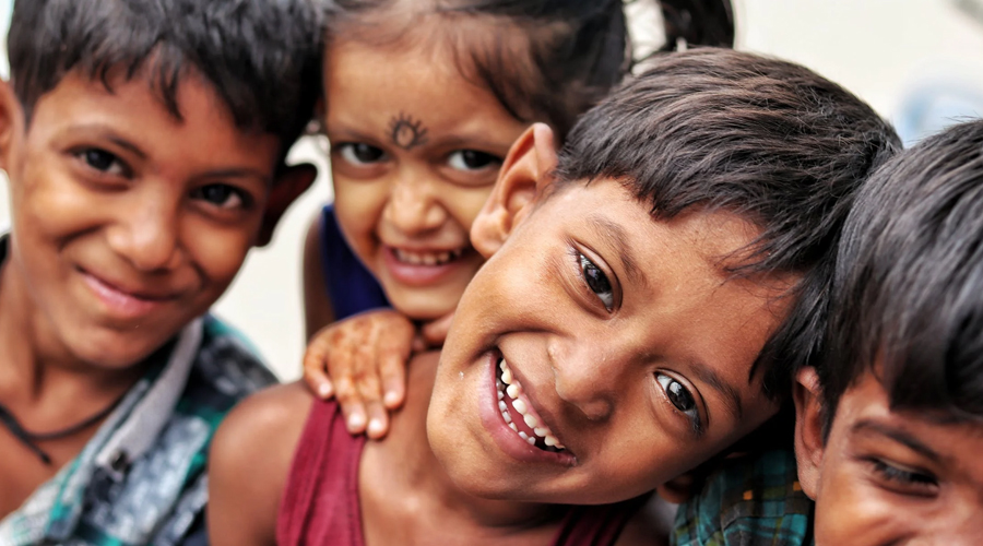 Umut Elçileri Derneği Hakkında