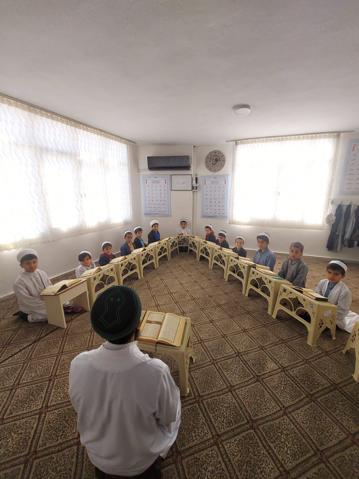 Bir Hafız Talebeye Nasıl Burs verebilirim?